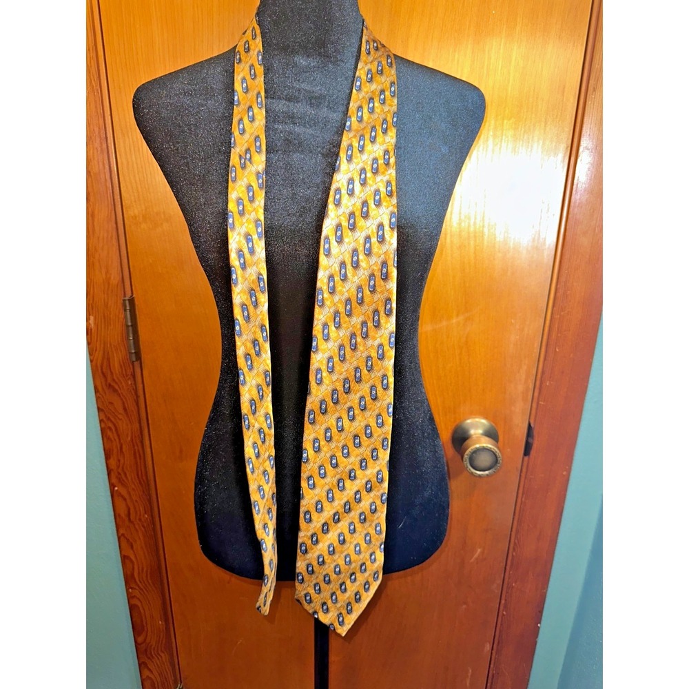 Barrington Vintage Luxury Neck Tie 100% Silk Blue Gold‎
